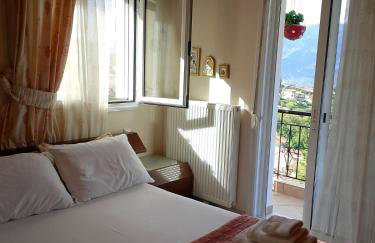 Dora's Home - Photo 20