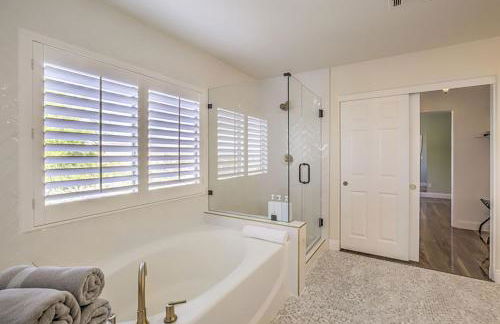 Buddha Gem, Central 6 Bed Room Luxury Home with Pool Hot Tub Game Room and much more - Foto 14