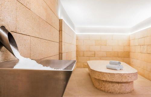 Aparthotel Fontanellas Playa - Photo 94