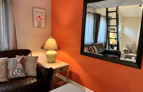 London Towne Bungalow Wloft - Walk To The Beach! - Foto 25