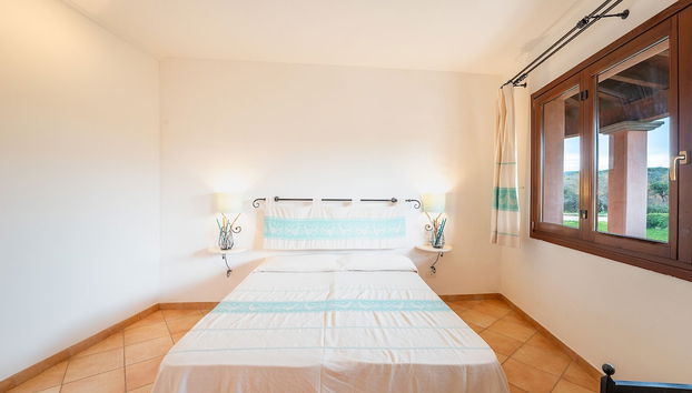 Relaxing Residence Baia dei Mirti B4 1 Bedroom Apartment Sleeps 4 -bilo-4 - Foto 4, Habitación