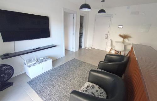 Apartamento com piscina, terraço, churrasqueira e estacionamento - Foto 7