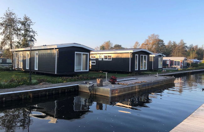 Cozy Holiday Home With Terrace - Foto 15