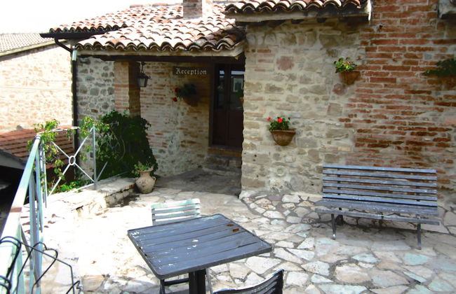 Castello di Cisterna - Foto 4