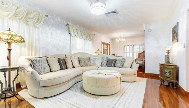 Las Olas Oasis by Avantstay Minutes to the Beach + Hot Tub - Foto 4, Interior