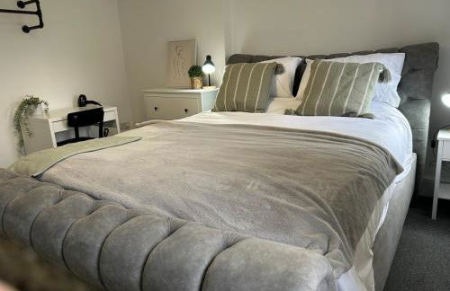 The Old Band Accommodation 1 kingsize bed and 1 Sofa Bed available - Foto 9