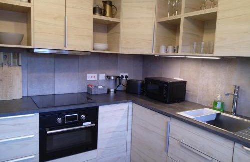 Beautiful 3-Bed Bungalow Kessingland rural retreat - Photo 18