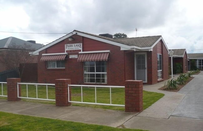 Parklake Holiday Units - Photo 1