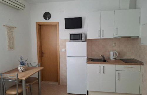 Apartments with parking space Igrane, Makarska - 13535 - Foto 5