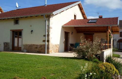 Gîte spacieux avec terrasse, confort moderne dans un cadre verdoyant et propice aux balades. - FR-1-589-79 - Foto 14