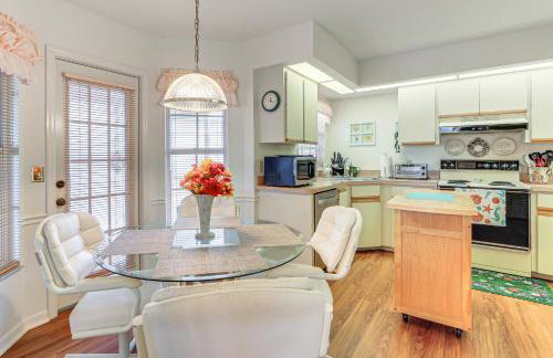 9 Mi to Caspersen Beach Lake-View Home with Porch! - Foto 2