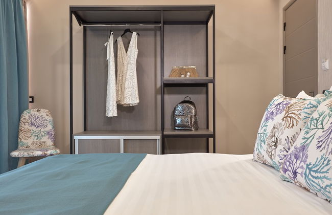 Koukounaria Hotel & Suites - Photo 9