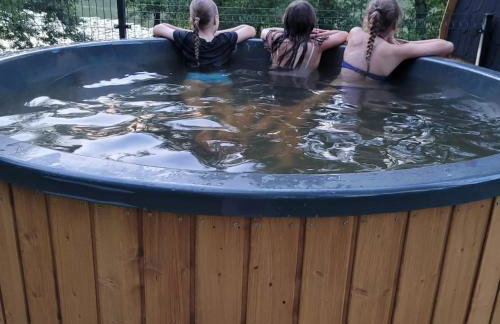 Leśna Kryjówka domki w lesie - Foto 27