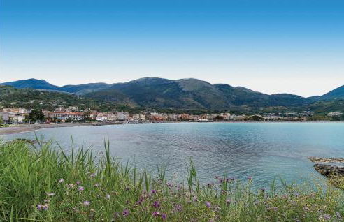 Cozy Home In Torraca With Wifi - Photo 29