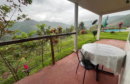 CHÁCARA DOMINGOS MARTINS - SANTO GRAAL - Montanhas, Corredeiras, Piscina, Natureza e Paz - Foto 8