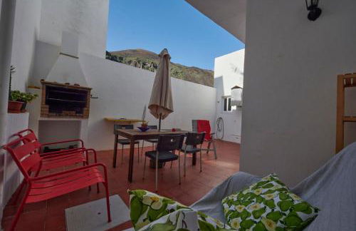 Casa MarySol Tamaduste 12m from the Sea, Terrace & BBQ - Foto 15