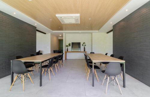 Apartamento com VISTA maravilhosa no bairro do Pina! Cozinha completa, Wi-Fi, Ar Condicionado e máquina de lavar - Condomínio com Estacionamento, Recepção 24h, Piscina e Academia - Foto 38