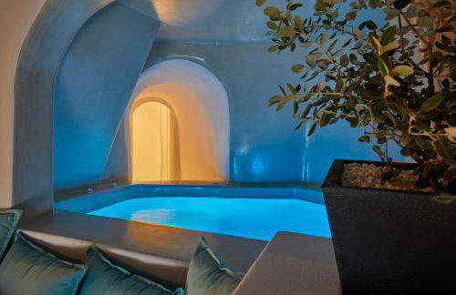 Blue Art Caves - Photo 4