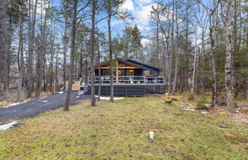 Evergreen Escape Hot Tub Firepit Resort Pool - Foto 65