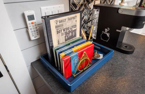 Hagrid's Hut - Harry Potter Riverfront Experience - Foto 26