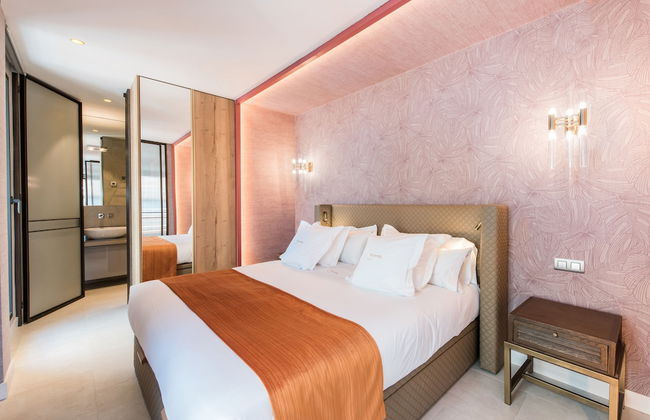 The Garden Suites - Photo 28