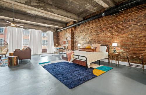 Charming Boho Loft on Historic Morris Ave - Foto 1