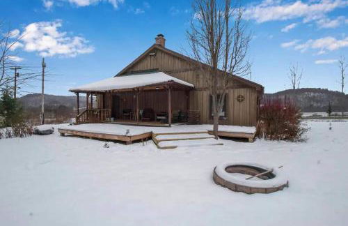 Rustic Cabin Wood Fireplace & Large Deck - Foto 39