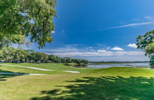 New Listing! Water Views with Short Walk to Dataw Clubhouse and Pool - Sleeps 6 - Foto 34