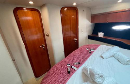 Boat Accommodation Ltd - Foto 20
