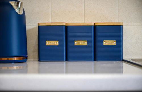 12 min to Airport - Free parking - Foto 11