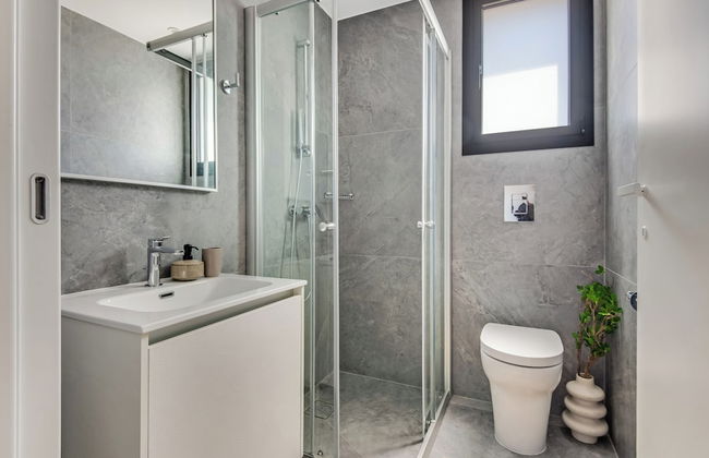 Sanders Crystal 2 Limassol - Photo 45