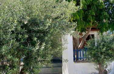 Mamas House Spetses - Photo 1