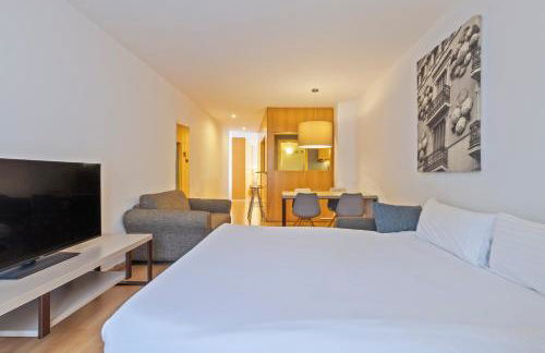 Aspasios Plaza Real Apartments - Foto 36