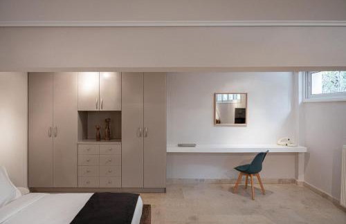 Eretria Luxurious Seafront Villa - Photo 57