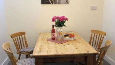 Woodside Steading - Photo 5