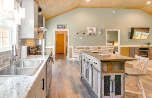 15 Mi to Pigeon River Rafting Newly Built Cabin! - Foto 13