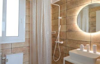 ASTERIA PEARL VILLA 2 with Rooftop Jacuzzi - Foto 29