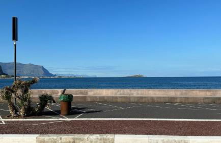 Casa Punta Barcarello, Sferracavallo fronte mare e tramonti da sogno, a due passi dalla splendida spiaggia di Mondello - Foto 30