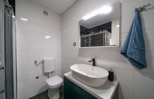 The Rooftop - Photo 31