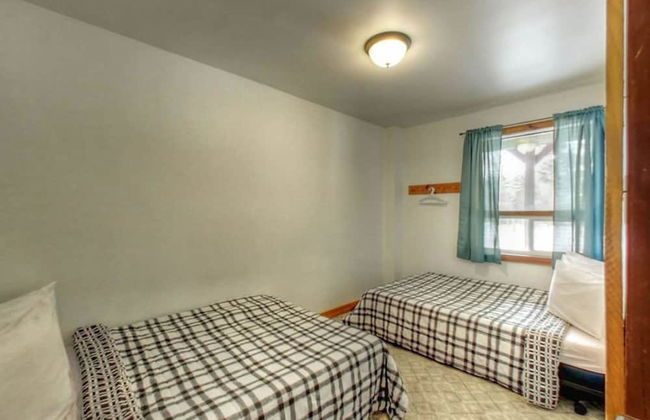 Spacious 8 bdrm Cottage with Private Beach Access, BBQ, Hot Tub, Sauna, Pet friendly - Foto 5