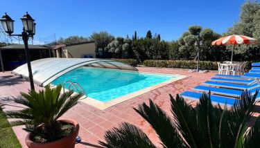 Villa Ludovica Siracusa, Pool 6x12, Jacuzzi, Padel, Pickleball, Volleyball, Wifi - Foto 5, sunbed