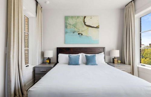 Fire Tower Luxe 2BR KingSuites & Private Balcony - Foto 8