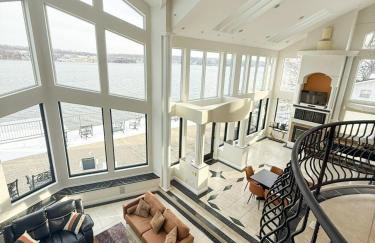 Crystal Palm Lakefront Luxury Home 6 Bed and 5 Bath - Foto 60