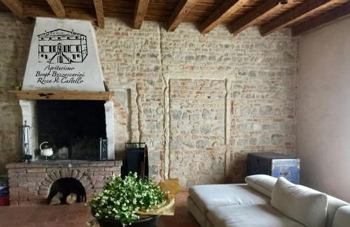 Agriturismo Borgo Buzzaccarini Rocca di Castello - Foto 23