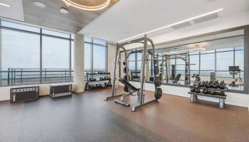 Penthouse Retreat with Rooftop Pool Explore Silver Spring & Washington DC - Foto 3