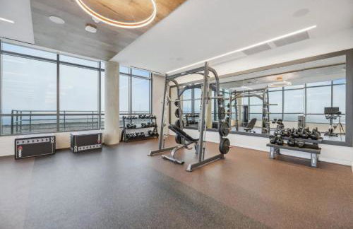 Penthouse Retreat with Rooftop Pool Explore Silver Spring & Washington DC - Foto 3