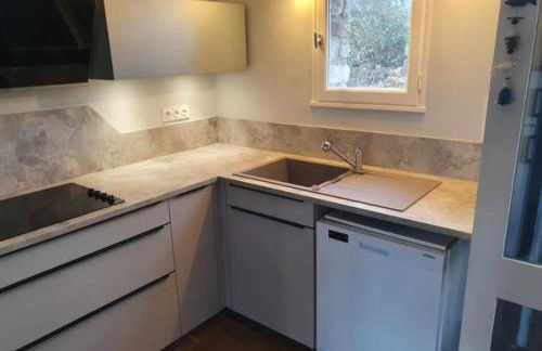 Maison en pierre accès 5 mn à pied plage - Foto 4