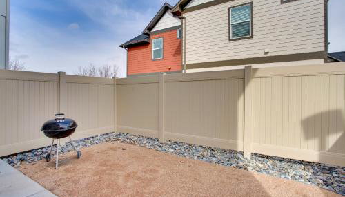 Modern Townhome ~ 3 Mi to Dtwn Grand Junction - Foto 3
