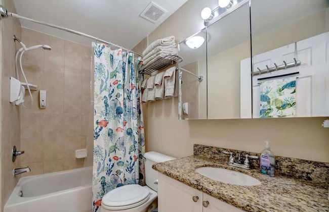 The BC Resort on the Water - Photo 44