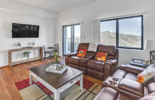 Handsome 2BR Condo with Gorgeous Views in Sugar Mountain! condo - Foto 5